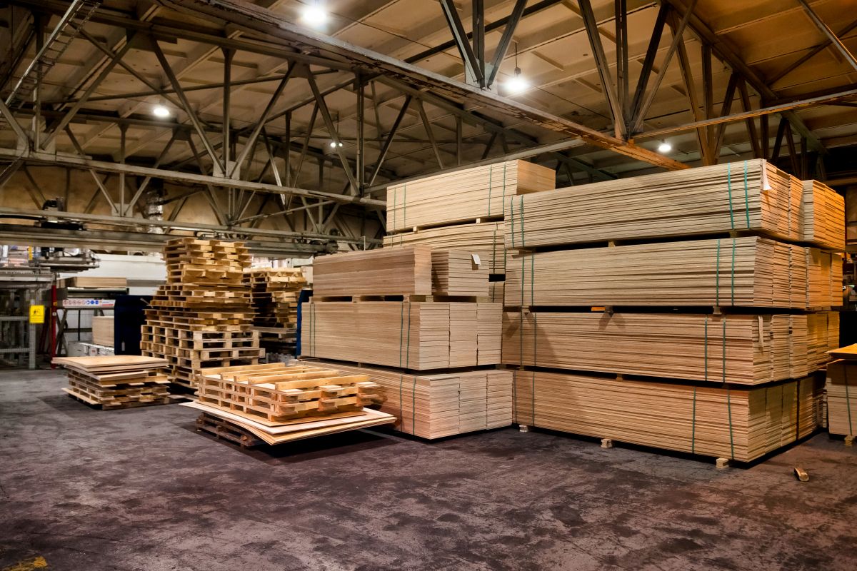 AK Ply workshop